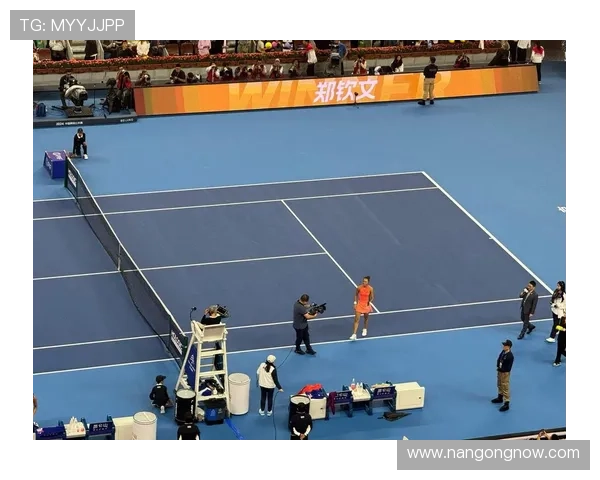 网球赛季最新动态：中国选手在国际赛事中展现强劲实力